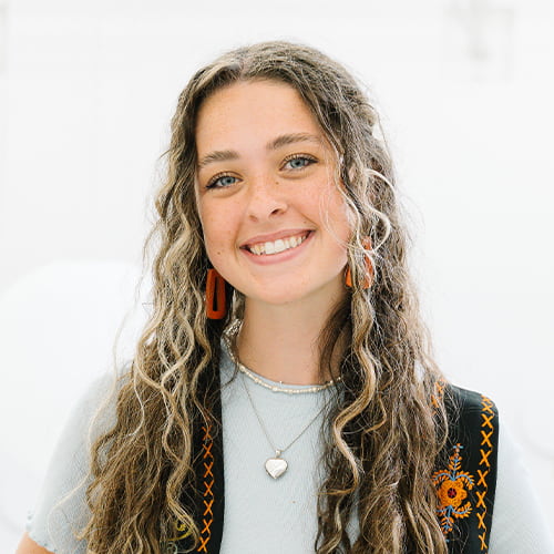 Kezia McClarty Headshot